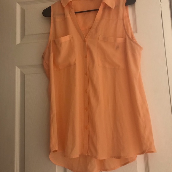 Dressy Express top. Used flash in the first pic. - Picture 2 of 3